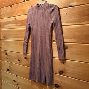 Abercrombie & Fitch Brown Long Sleeve Dress with Timeless Elegance